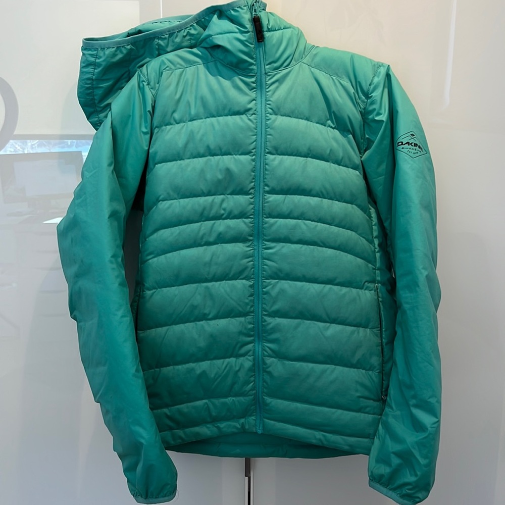 Dakine packable jacket Size S